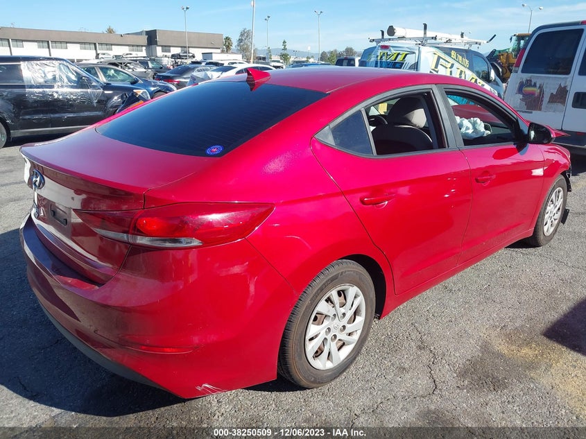 VIN 5NPD74LFXHH190019 2017 HYUNDAI ELANTRA SE