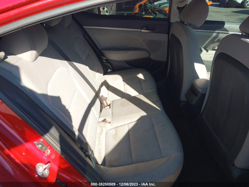 VIN 5NPD74LFXHH190019 2017 HYUNDAI ELANTRA SE