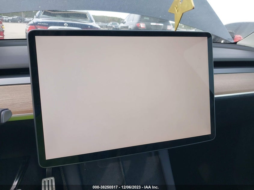VIN 7SAYGDEF4NF538795 2022 TESLA MODEL Y