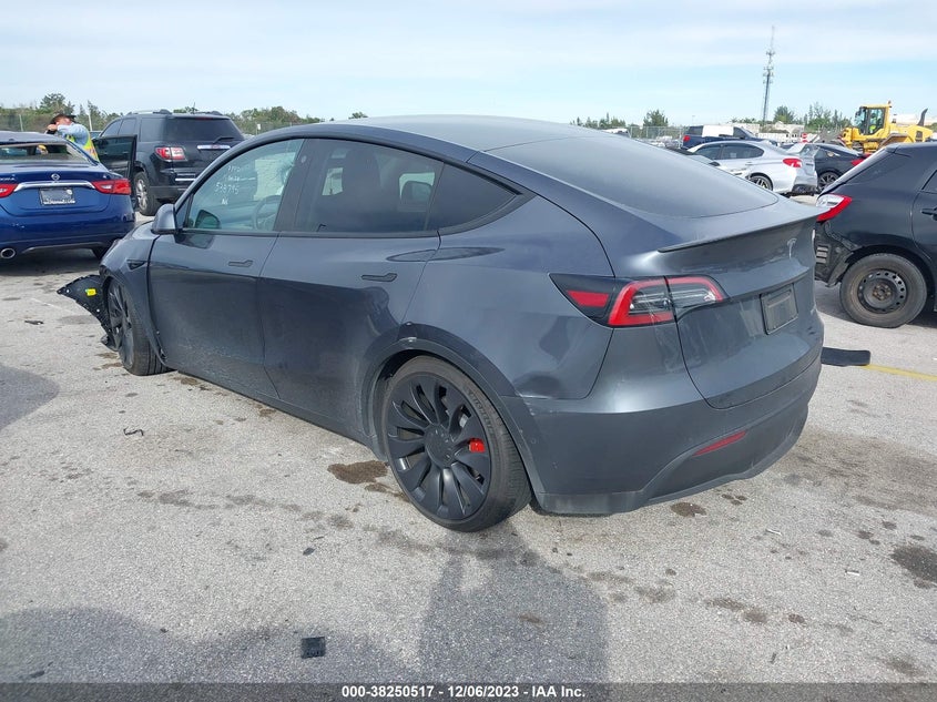 VIN 7SAYGDEF4NF538795 2022 TESLA MODEL Y