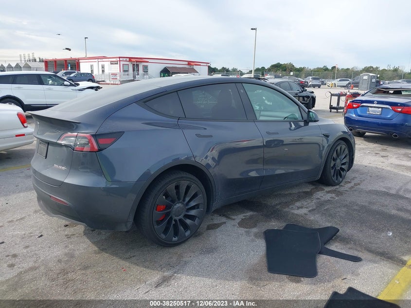 VIN 7SAYGDEF4NF538795 2022 TESLA MODEL Y