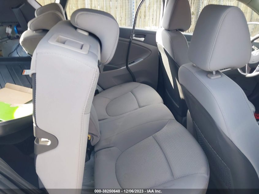 2015 HYUNDAI ACCENT SPORT - KMHCU5AE7FU205580