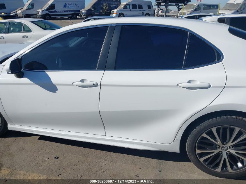 2019 TOYOTA CAMRY SE - 4T1B11HK0KU721587