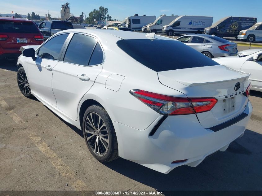 2019 TOYOTA CAMRY SE - 4T1B11HK0KU721587