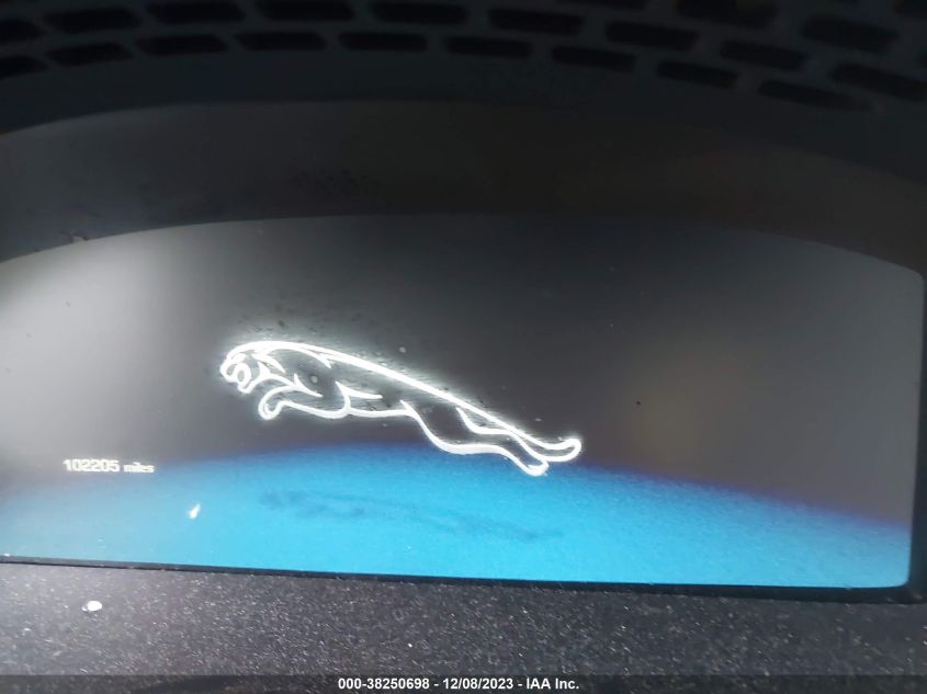 2014 JAGUAR XJ - SAJWA1CZXE8V74400