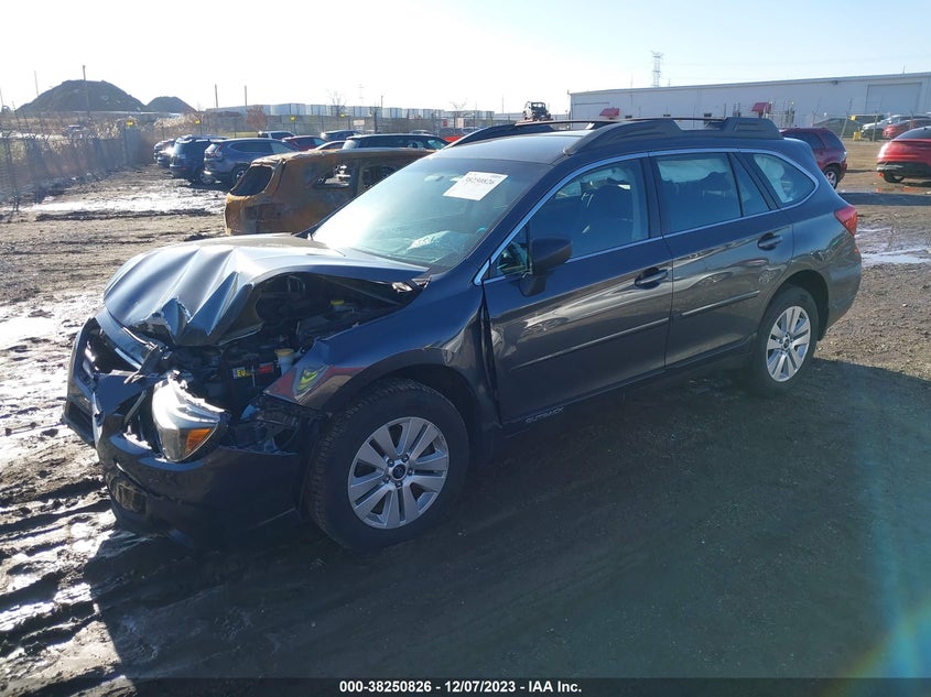 VIN 4S4BSAAC9J3249605 2018 SUBARU OUTBACK 2.5I