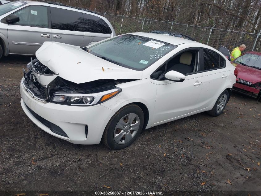 2017 KIA FORTE LX - 3KPFK4A76HE082567