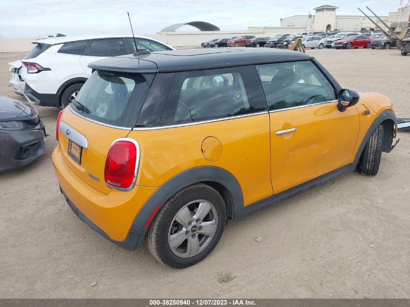 2015 MINI HARDTOP COOPER - WMWXM5C59F3A56601