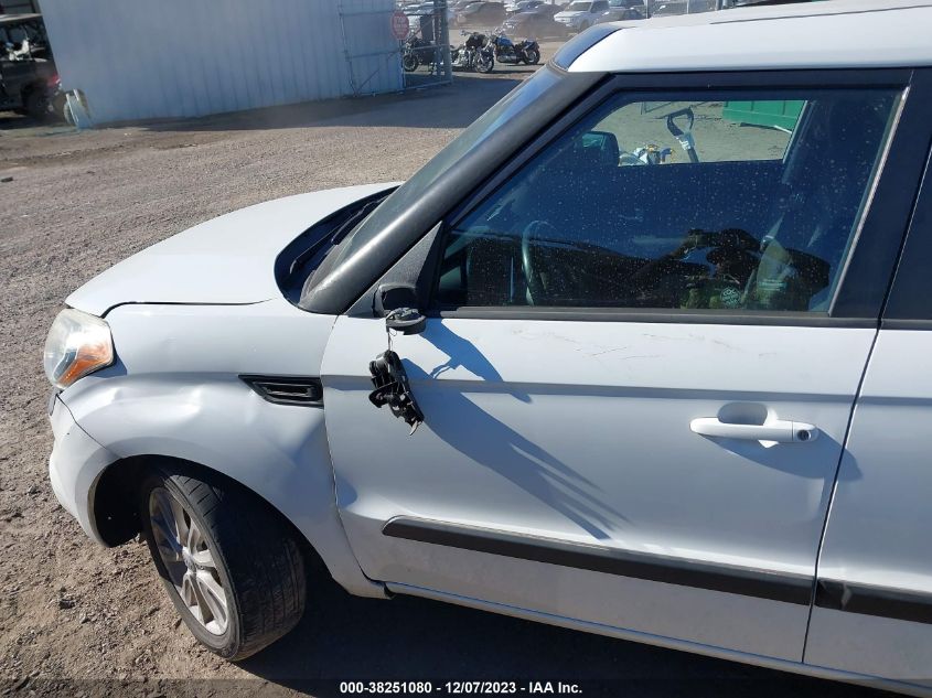 2013 KIA SOUL + - KNDJT2A65D7761016