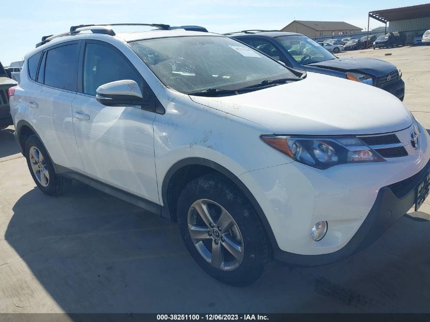 2015 TOYOTA RAV4 XLE - JTMWFREV8FD058568