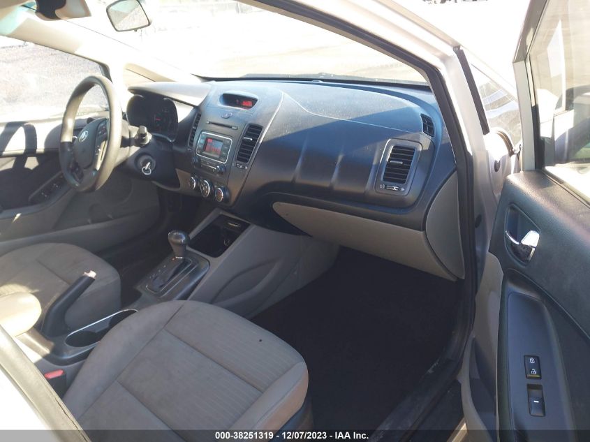 2015 KIA FORTE LX - KNAFX4A69F5370520