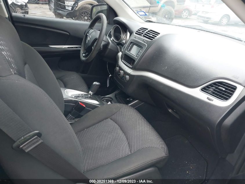 2019 DODGE JOURNEY SE - 3C4PDCBB3KT820792