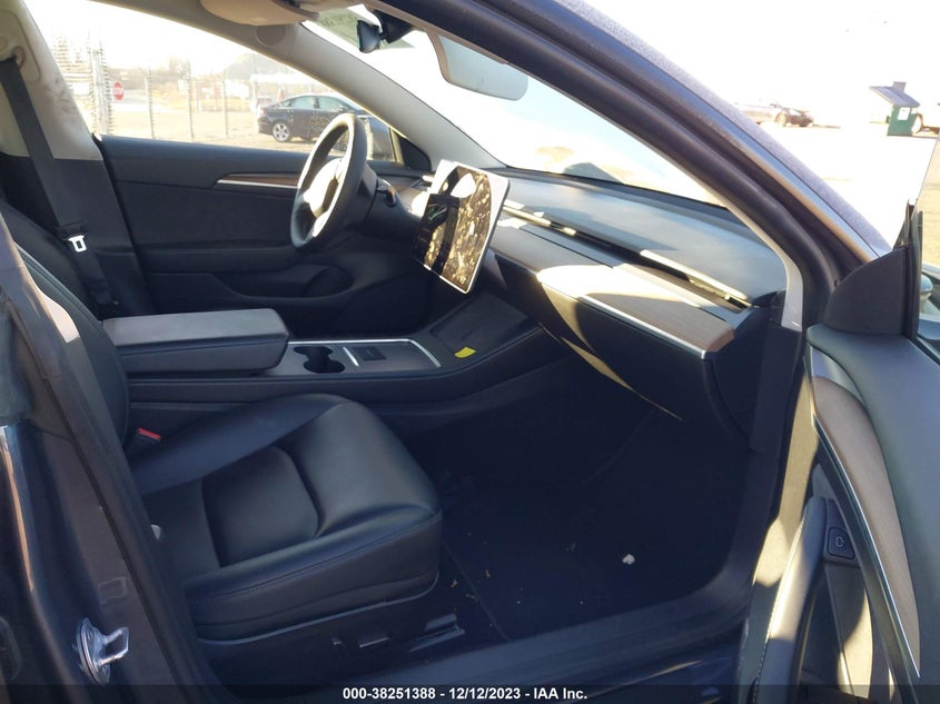 2022 TESLA MODEL 3 U   U(VIN: 5YJ3E1EB8NF113430