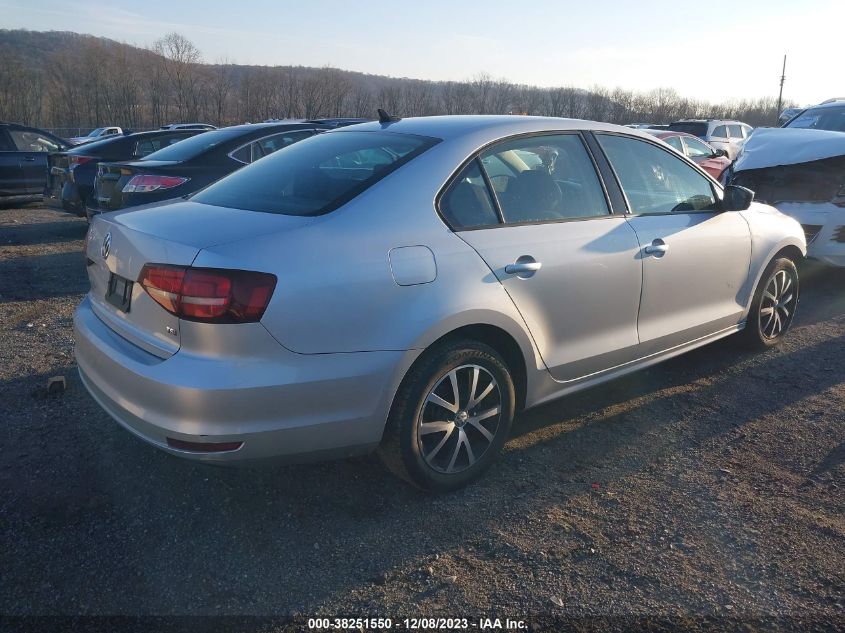 2016 VOLKSWAGEN JETTA 1.4T SE - 3VWD67AJ8GM326391
