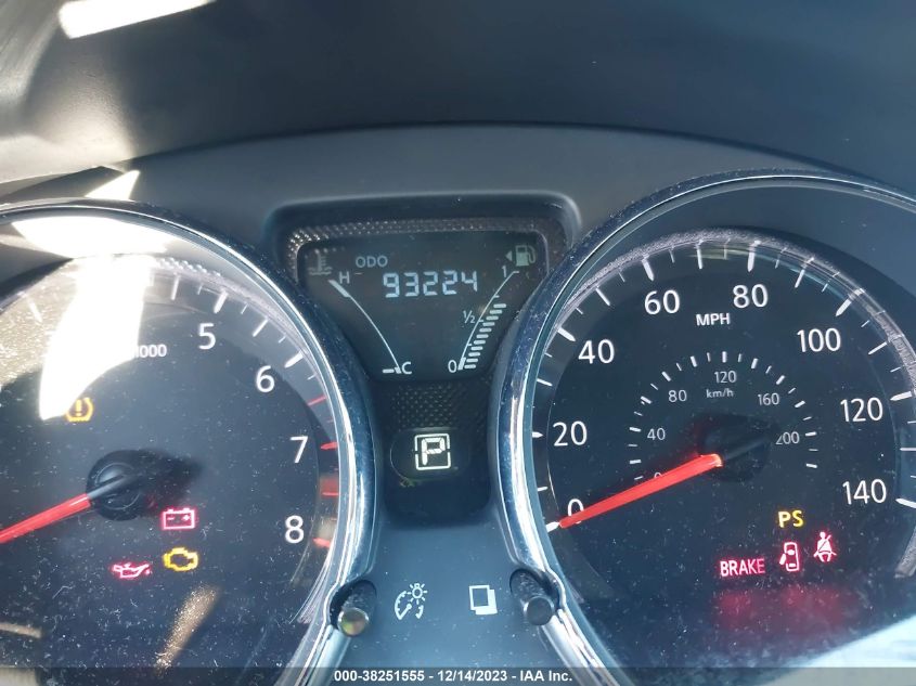 2018 NISSAN VERSA 1.6 SV - 3N1CN7AP3JL884137