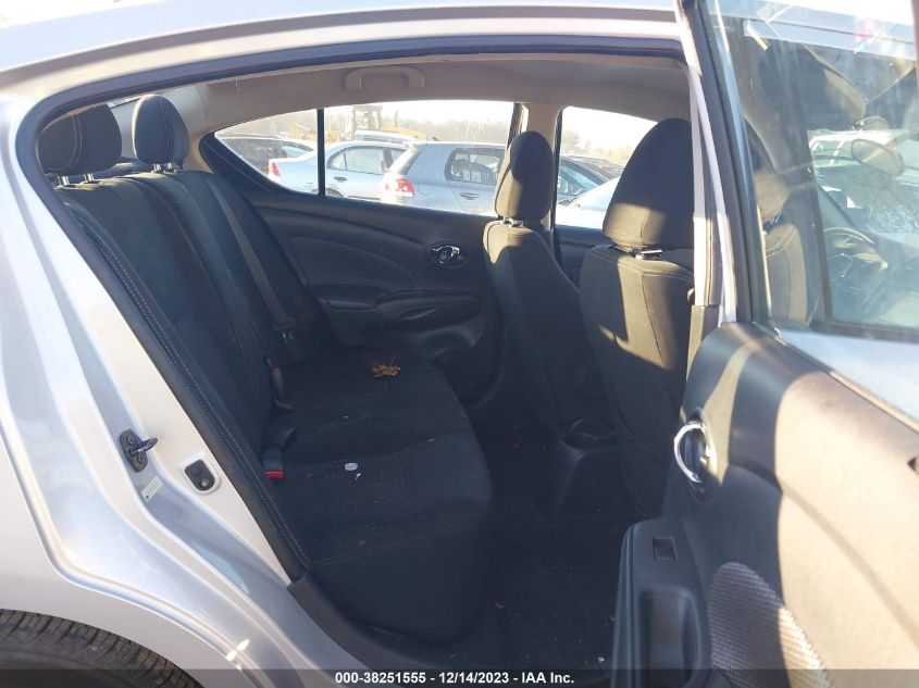 2018 NISSAN VERSA 1.6 SV - 3N1CN7AP3JL884137