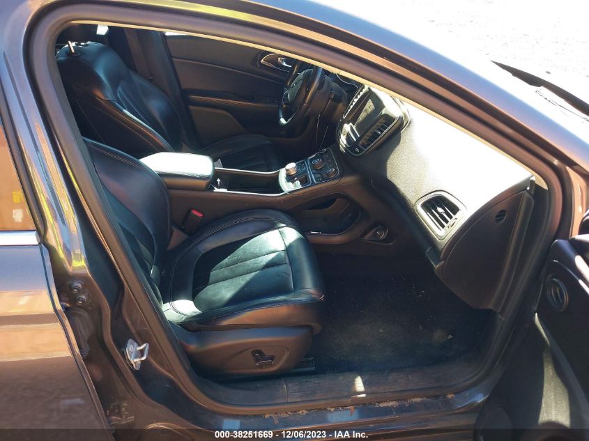 2015 CHRYSLER 200 C - 1C3CCCCB3FN501113