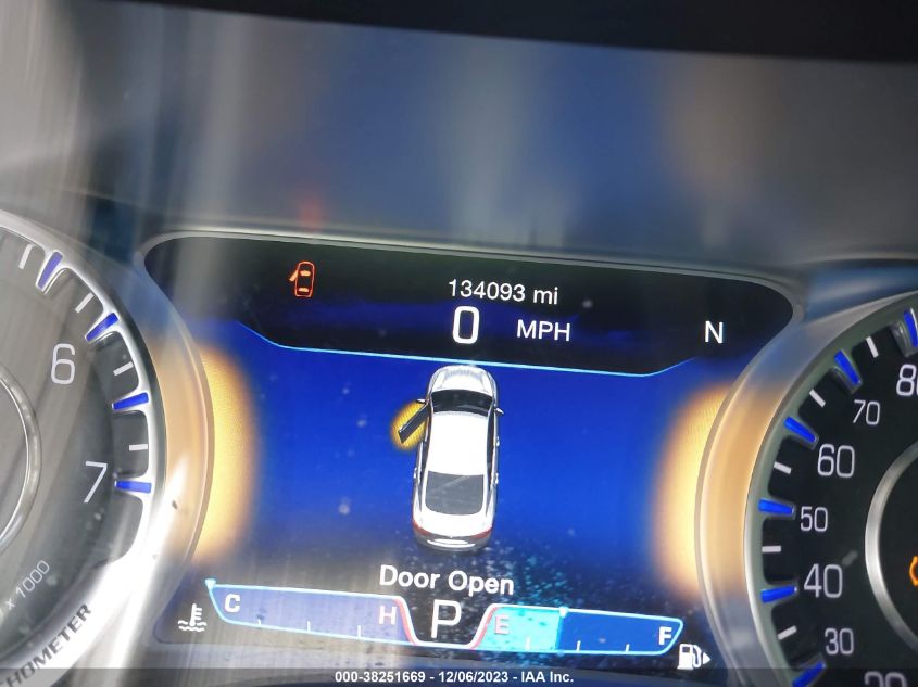 2015 CHRYSLER 200 C - 1C3CCCCB3FN501113