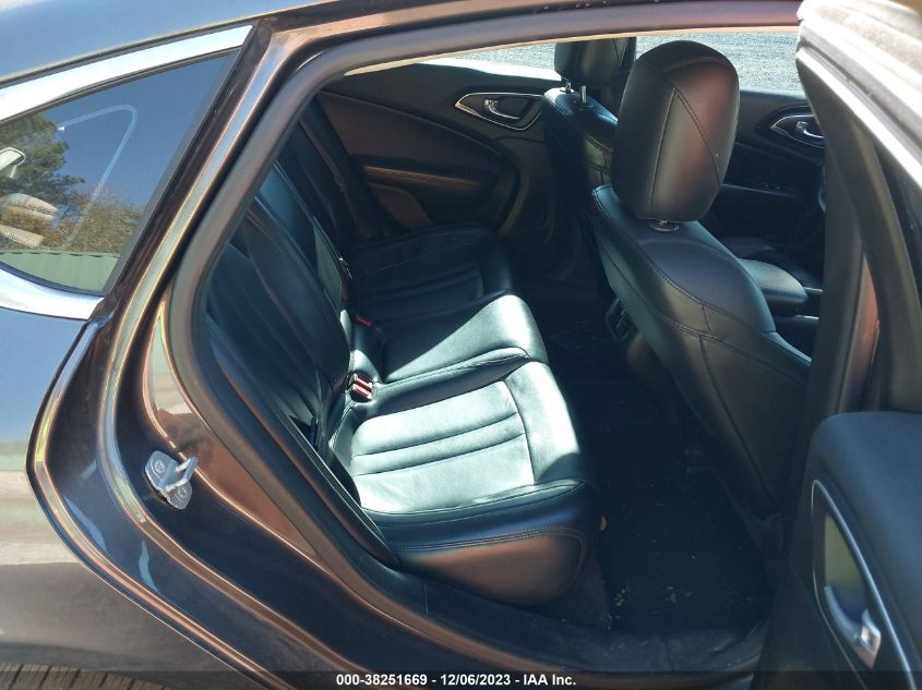 2015 CHRYSLER 200 C - 1C3CCCCB3FN501113
