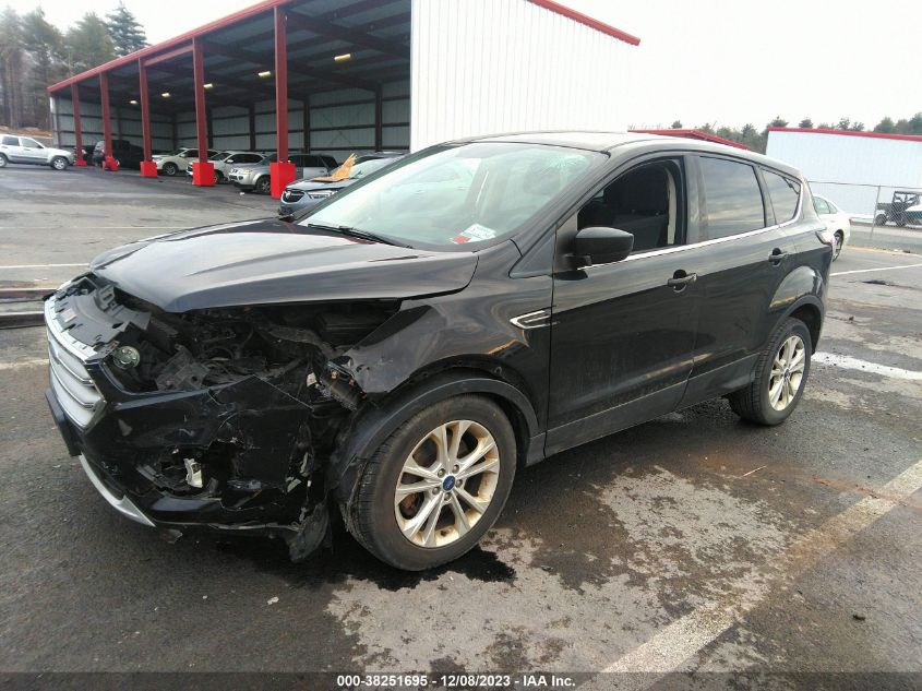 2017 FORD ESCAPE SE - 1FMCU9GDXHUC03864