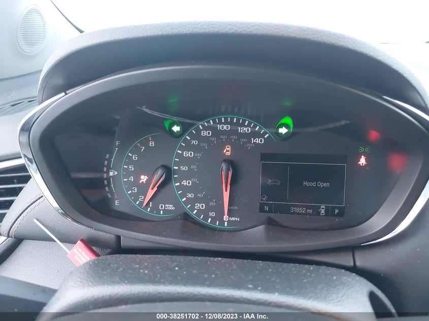 VIN KL7CJPSB7KB915367 2019 CHEVROLET TRAX 1LT