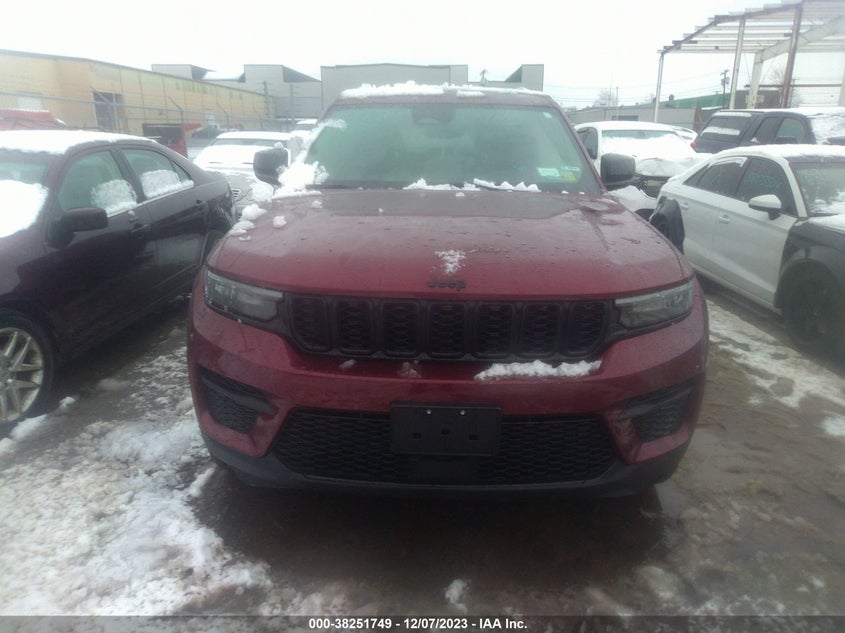 VIN 1C4RJHAG3PC515551 2023 JEEP GRAND CHEROKEE LAREDO/ALTITUDE
