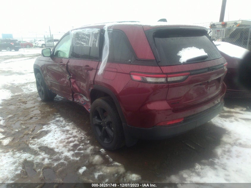 VIN 1C4RJHAG3PC515551 2023 JEEP GRAND CHEROKEE LAREDO/ALTITUDE