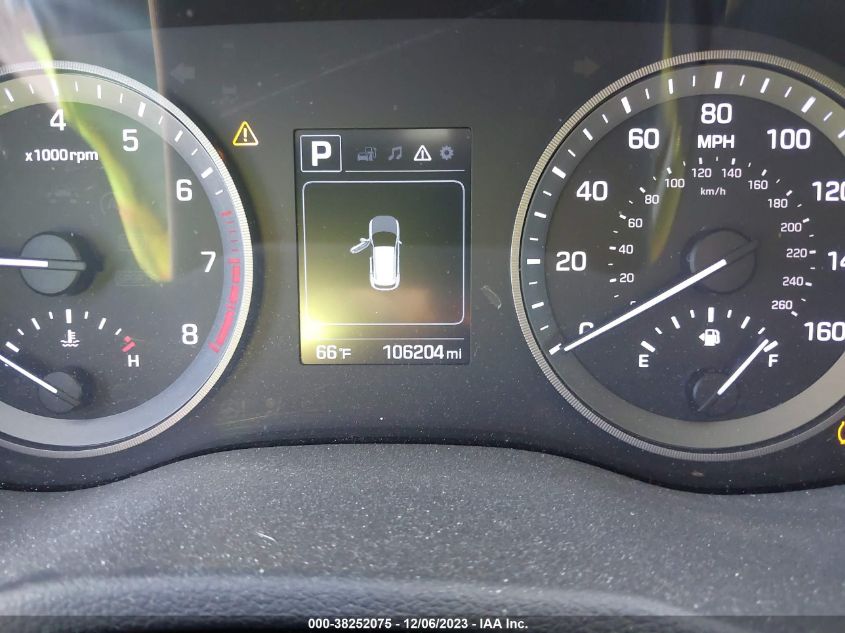 2017 HYUNDAI TUCSON SE - KM8J33A42HU389836