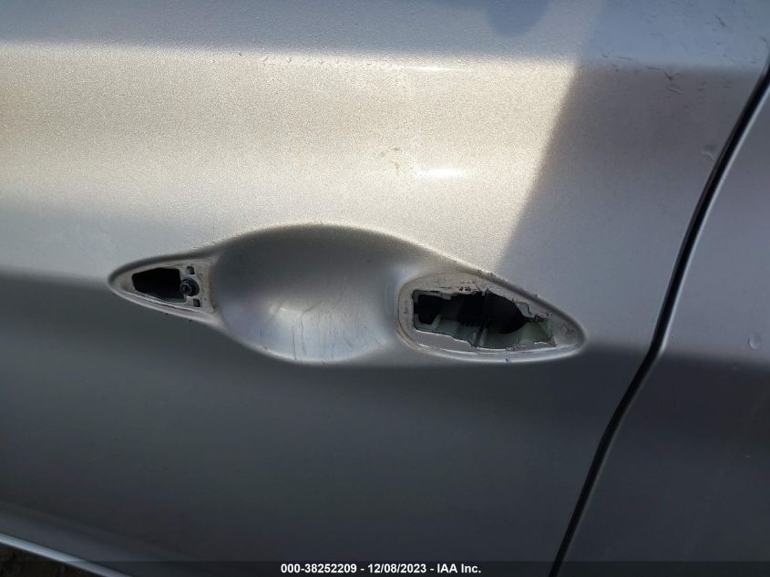 2013 HYUNDAI ELANTRA LIMITED (ULSAN PLANT) - KMHDH4AE0DU525050