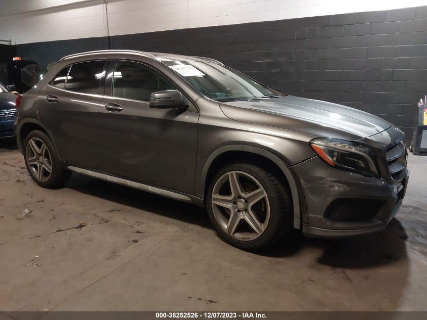 2015 MERCEDES-BENZ GLA 250 - WDCTG4GB2FJ060558