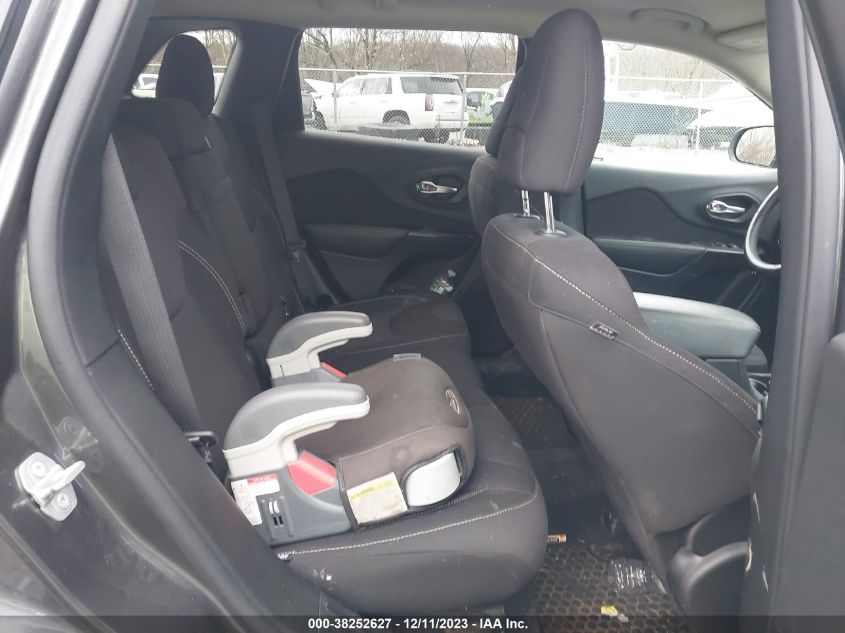 2016 JEEP CHEROKEE LATITUDE - 1C4PJMCB2GW180623