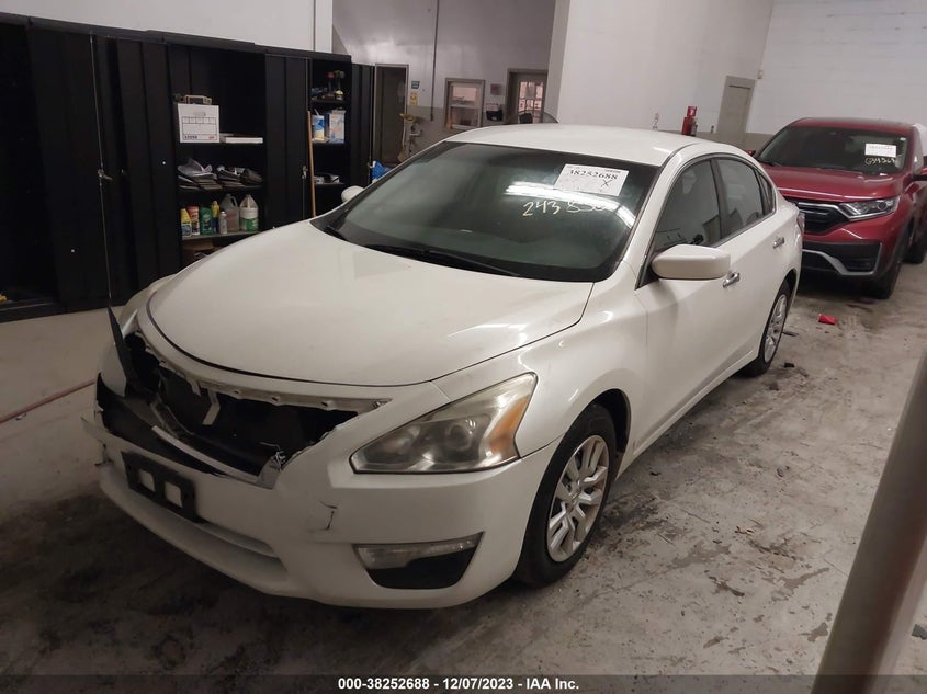 2015 NISSAN ALTIMA VIN: 1N4AL3AP1FC243886