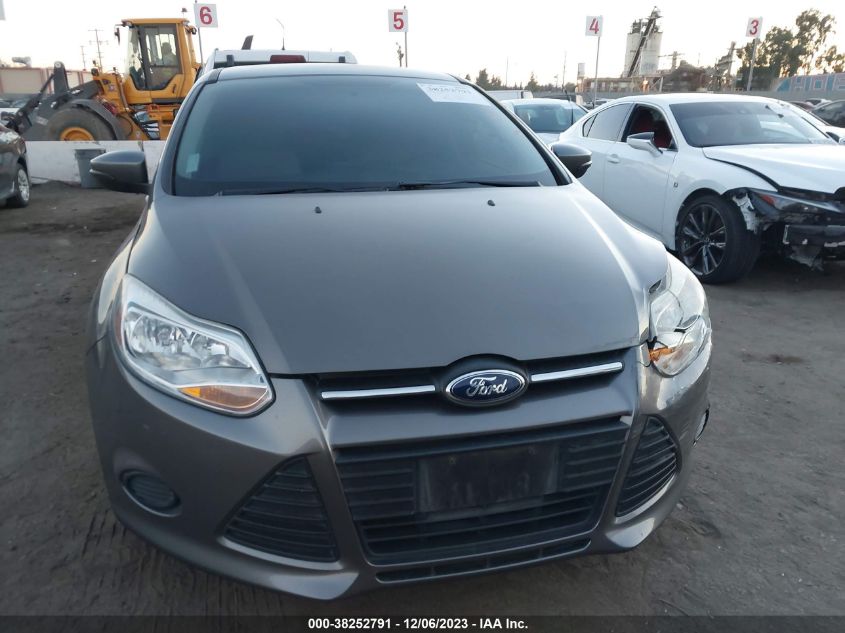 2014 FORD FOCUS SE - 1FADP3K24EL294740