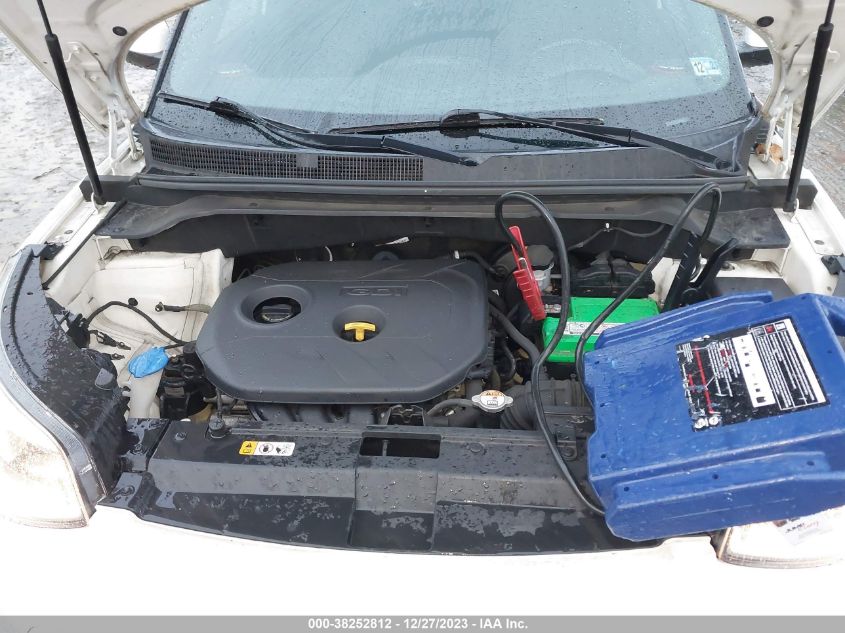 2014 KIA SOUL + - KNDJP3A57E7017016