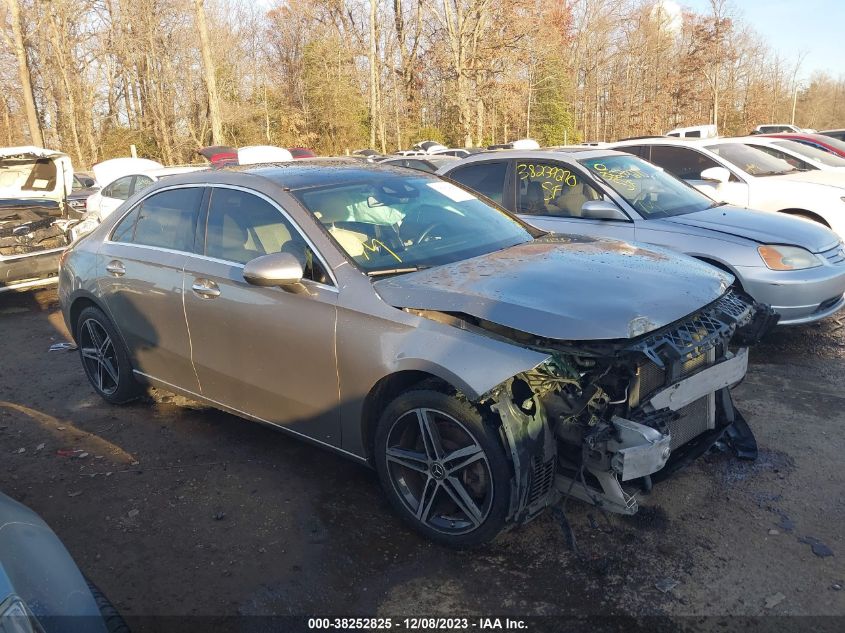 2019 MERCEDES-BENZ A 220 4MATIC - WDD3G4FB9KW002778