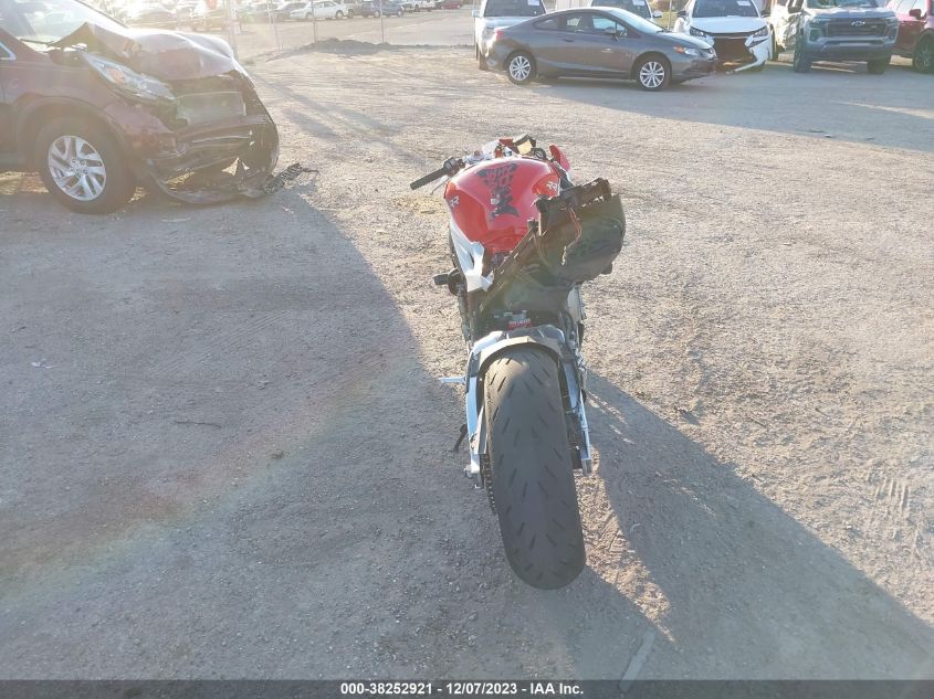 2015 BMW S 1000 RR - WB10D210XFZ351417