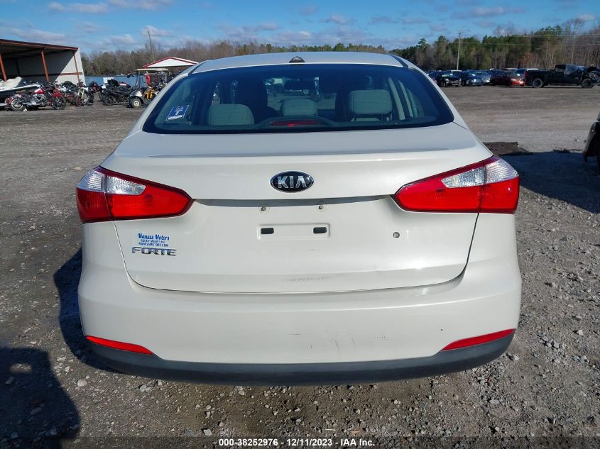 2015 KIA FORTE LX - KNAFK4A67F5395852