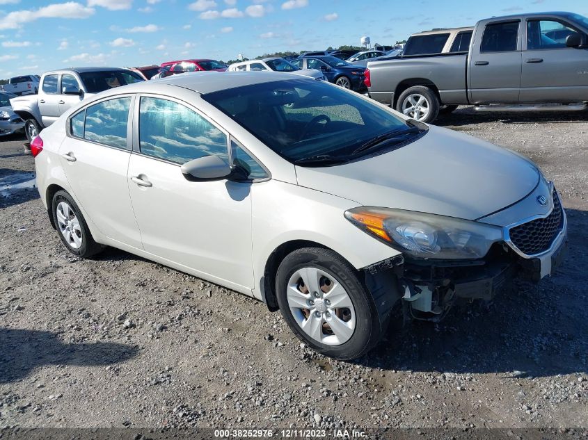 2015 KIA FORTE LX - KNAFK4A67F5395852