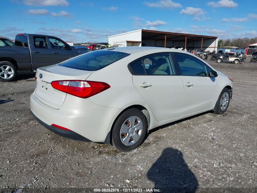2015 KIA FORTE LX - KNAFK4A67F5395852