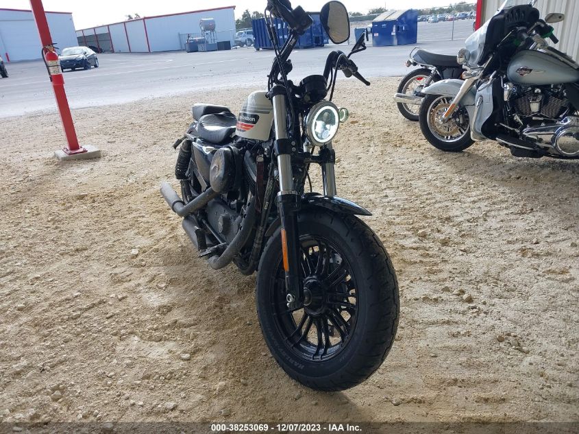 2018 HARLEY-DAVIDSON XL1200 XS - 1HD1LR327JC424738