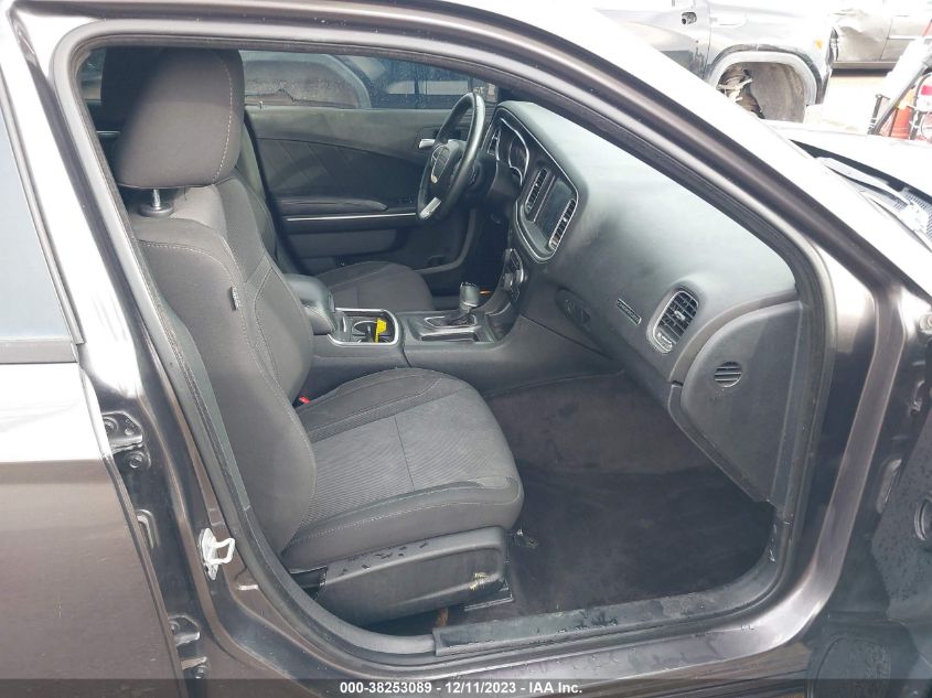 VIN 2C3CDXHG2HH655137 2017 DODGE CHARGER SXT