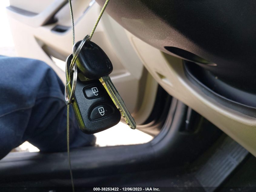 2015 HYUNDAI ELANTRA SE - 5NPDH4AEXFH560759