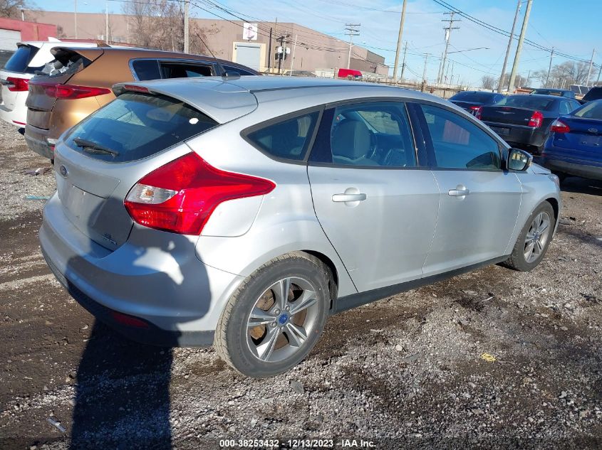 2014 FORD FOCUS SE - 1FADP3K22EL305010