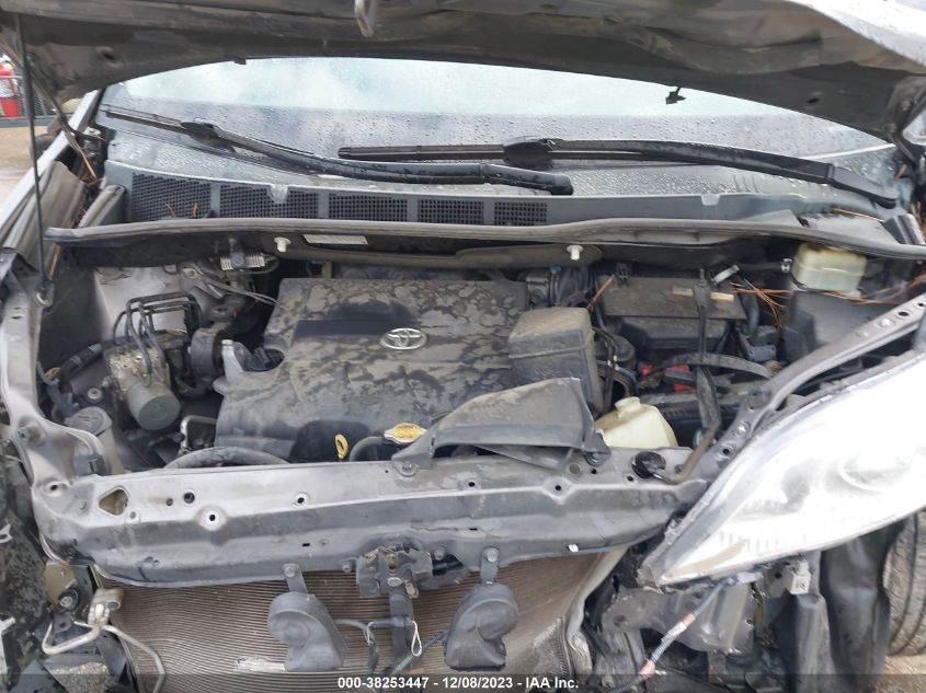 2015 TOYOTA SIENNA LE - 5TDKK3DC5FS674711