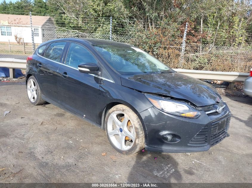 2013 FORD FOCUS TITANIUM - 1FADP3N25DL381881