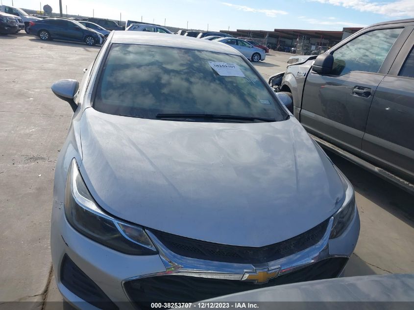 2019 CHEVROLET CRUZE LT - 1G1BE5SM2K7116813