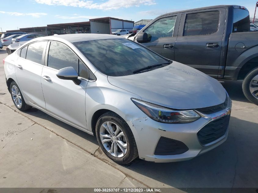 2019 CHEVROLET CRUZE LT - 1G1BE5SM2K7116813
