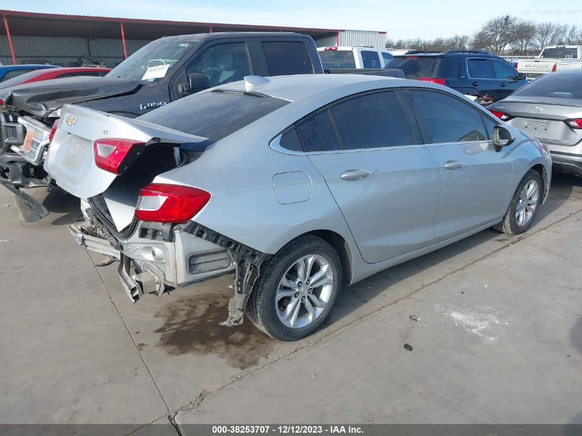 2019 CHEVROLET CRUZE LT - 1G1BE5SM2K7116813