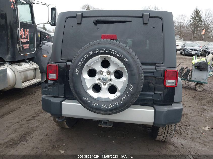 2015 JEEP WRANGLER UNLIMITED SAHARA - 1C4BJWEG9FL730804