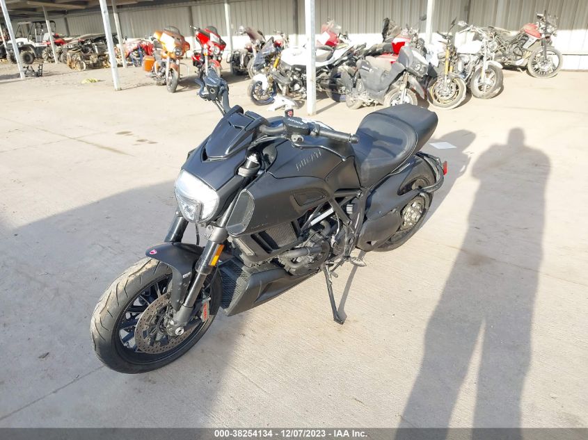 2018 DUCATI DIAVEL - ZDM13BSW8JB029913